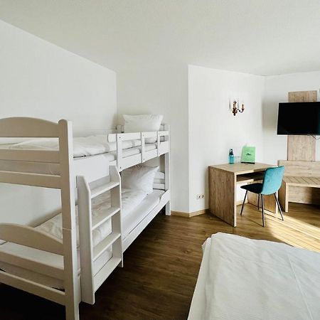 Landhotel Tanneneck - Ideal Fuer Gruppen, Familien Und Hunde Löffingen 外观 照片